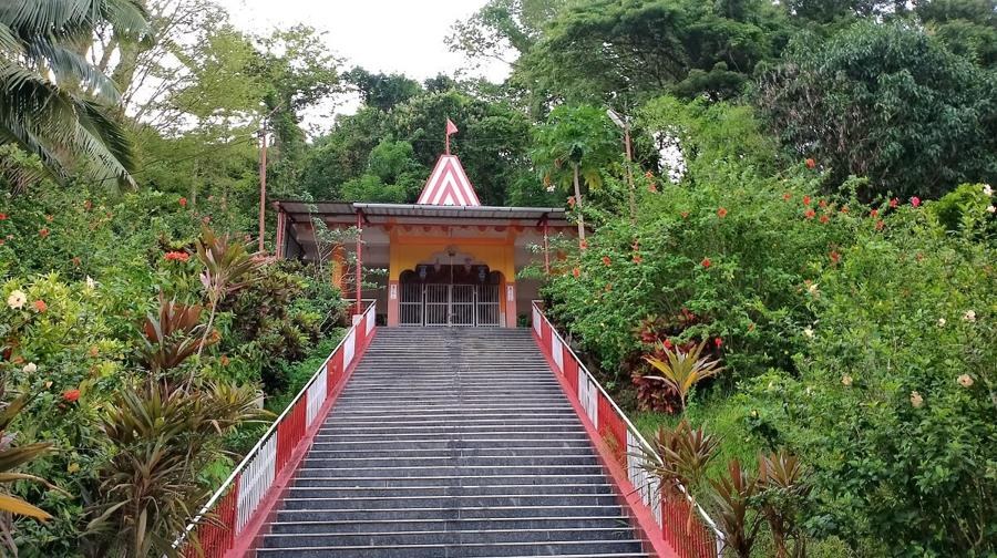 Exterior and stairway of Naval Kali Temple, Junglighat, Sri Vijaya Puram