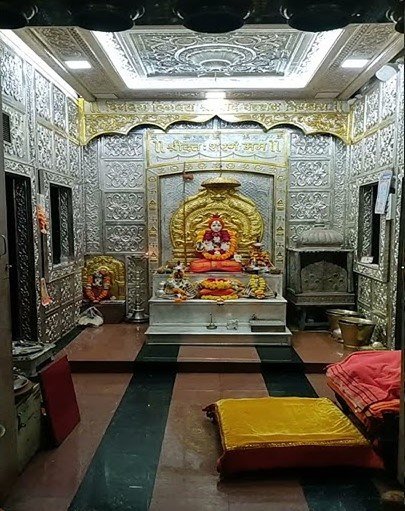 Shri Gurudatta Guru Mandir, Karanja Lad